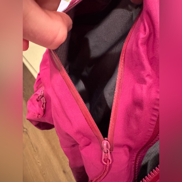 Arteryx Goretex Alpha SV Jacket - Picture 8 of 9